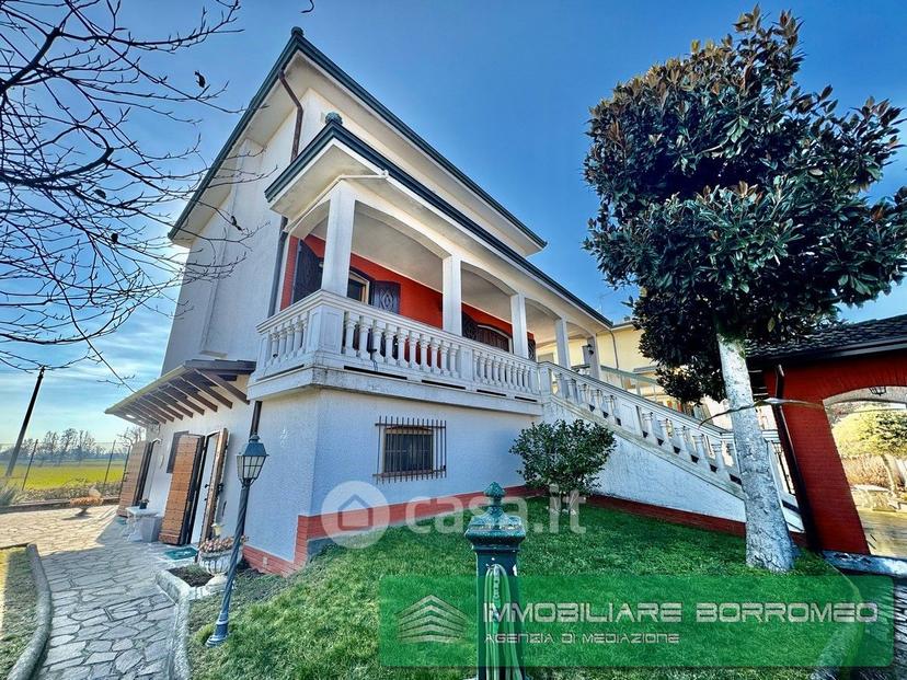 Villa in Via Adige — foto 22 di 45