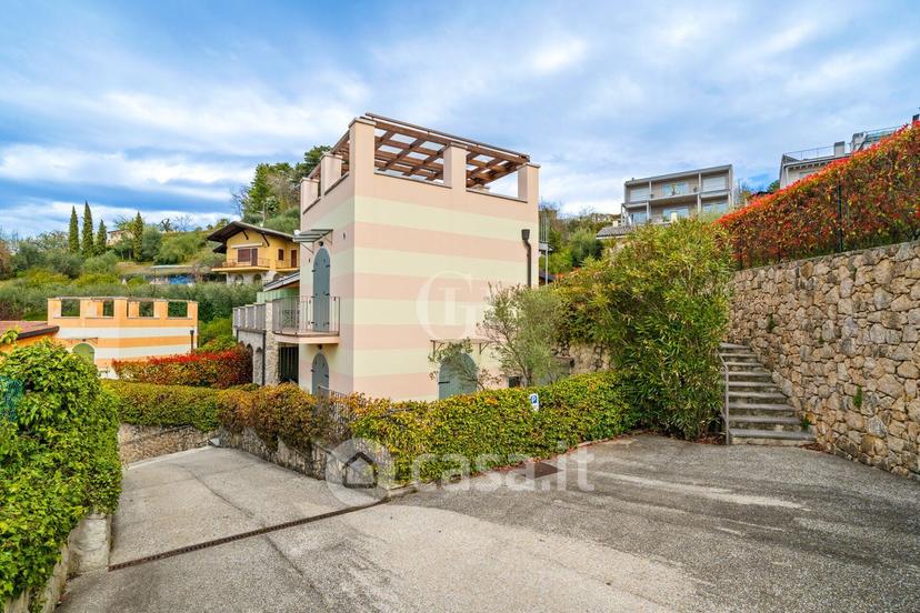 Trilocale in Via al Castel — foto 10 di 21