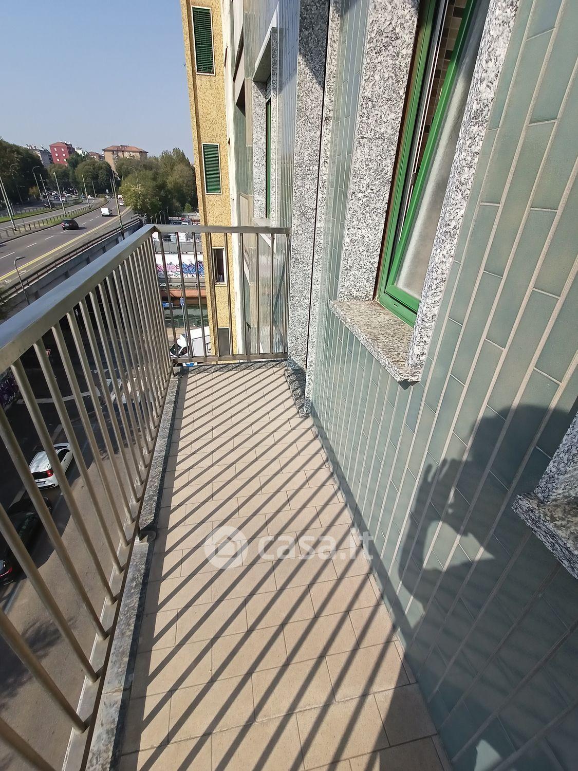 Bilocale in Viale Cassala 3