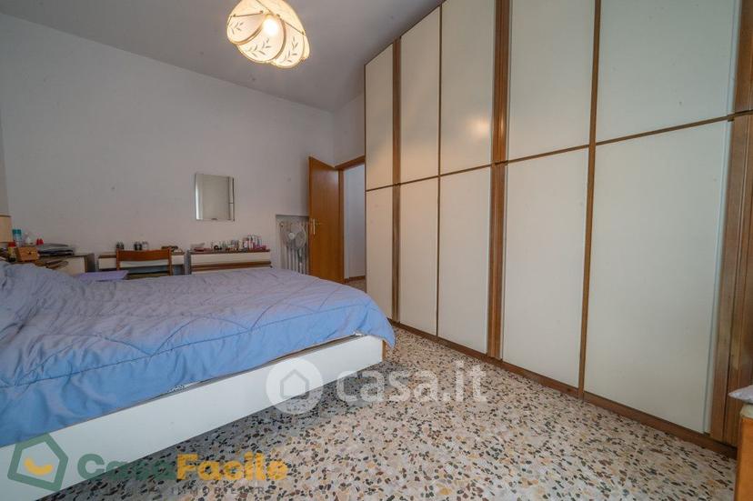 Stanza in Via Guido Marinelli — foto 9 di 12