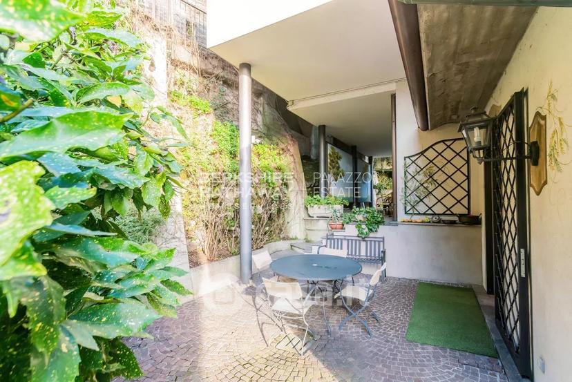 Villa in Via Per Brunate — foto 27 di 44