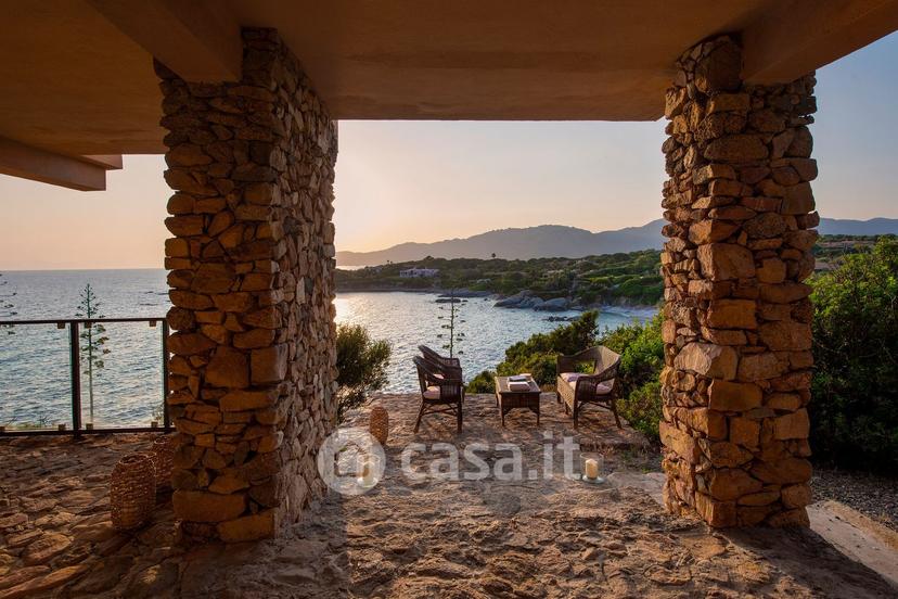 Villa in Via Lago Maggiore — foto 9 di 22