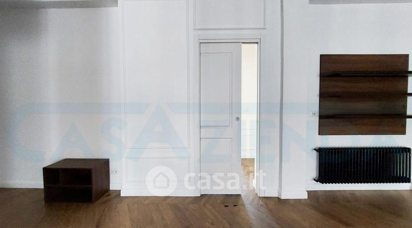 Appartamento in Via Enrico de Nicola — foto 10 di 19