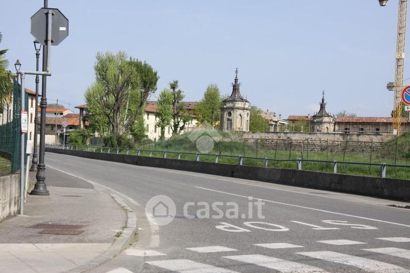 Trilocale in Via Manzoni — foto 8 di 21