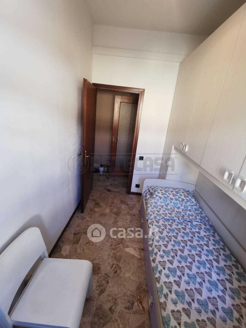 Stanza in Viale della Pace — foto 3 di 5