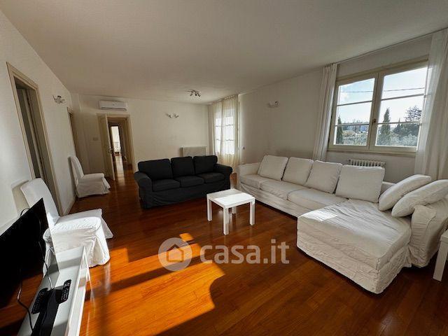 Trilocale in Via Cisa Sud 266 — foto 12 di 16