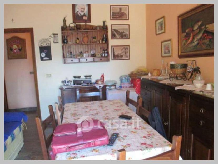 Trilocale in Via E. Cuzzocrea — foto 14 di 32