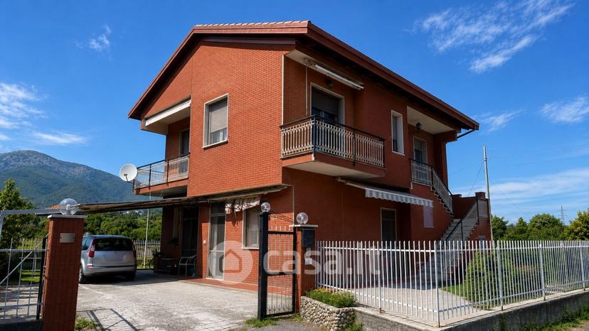 Villa in Via Tiziano 6 — foto 18 di 55
