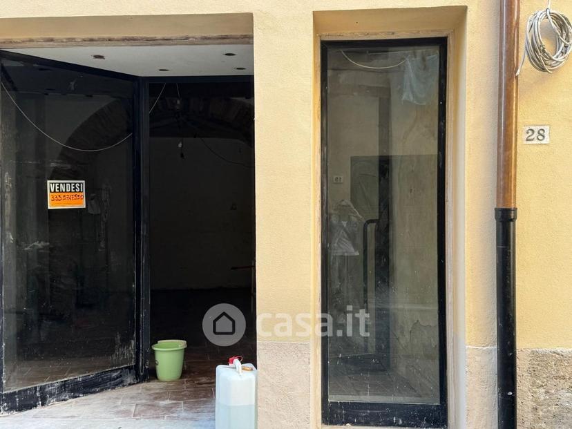 Trilocale in Vicolo Ugo Bassi 1 — foto 20 di 29