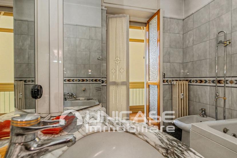 Appartamento in Piazza Vittorio Veneto 44 — foto 41 di 49