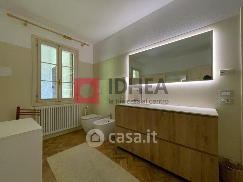 Villa in Via IV Novembre — foto 5 di 39