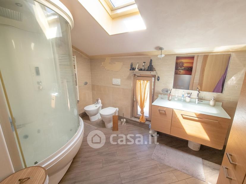 Villa in Via Edmondo de Amicis — foto 34 di 36