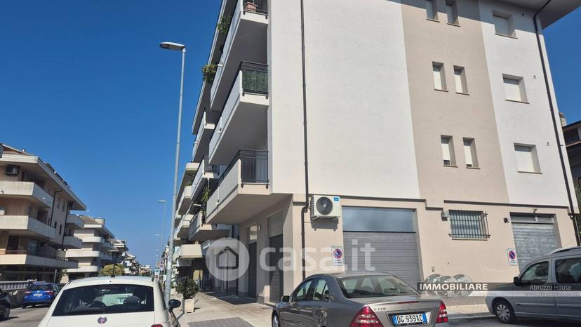 Appartamento in Via Firenze 101 — foto 9 di 37