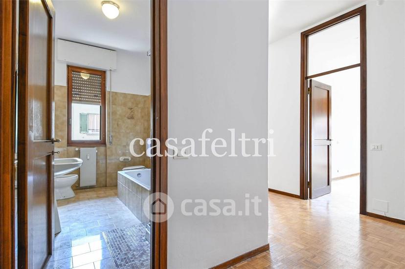 Trilocale in Via Damiano Chiesa 16 — foto 16 di 30