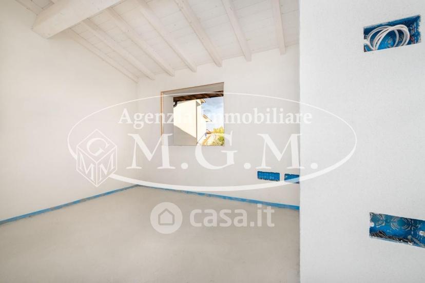 Villa in Via T. Mattei 2 C — foto 6 di 22