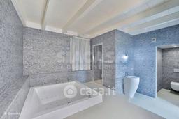 Villa in Via Belvedere 37