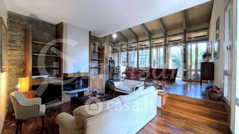 Villa in Via dei Cappuccini — foto 28 di 58