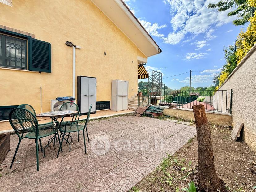 Villa in Via Lago di Como 22 — foto 22 di 82