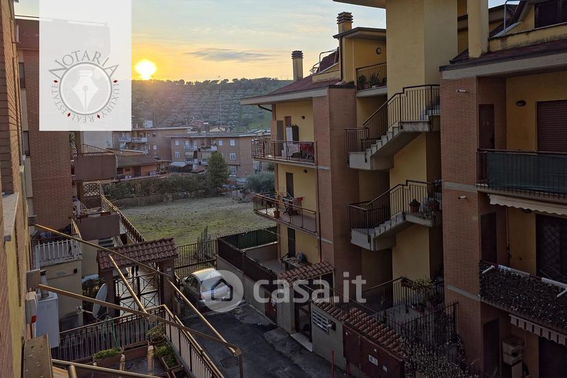 Quadrilocale in Via Monti Sabini 64 — foto 3 di 37