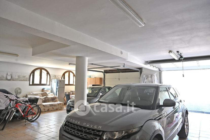 Villa in Via Giulio Cesare 62 — foto 88 di 105