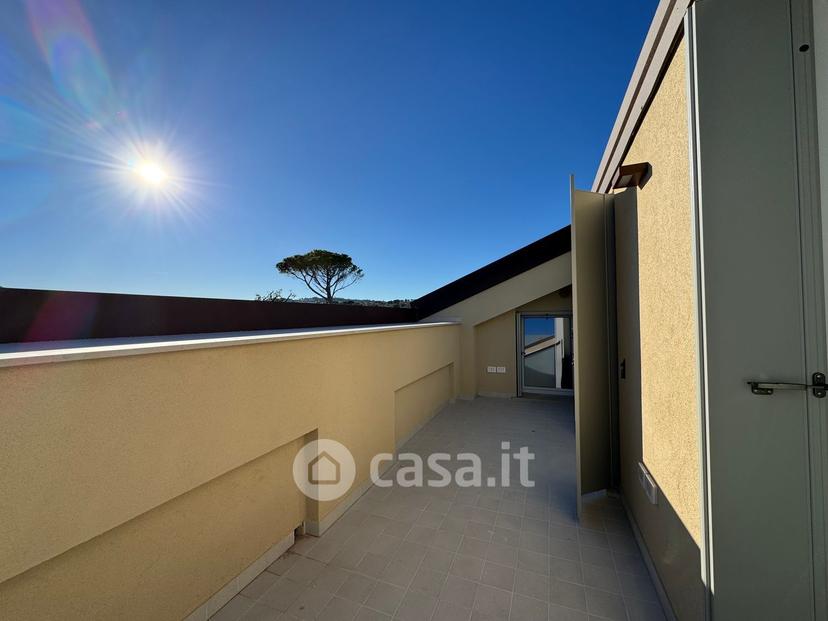 Quadrilocale in Via B. Cellini 168 — foto 4 di 14