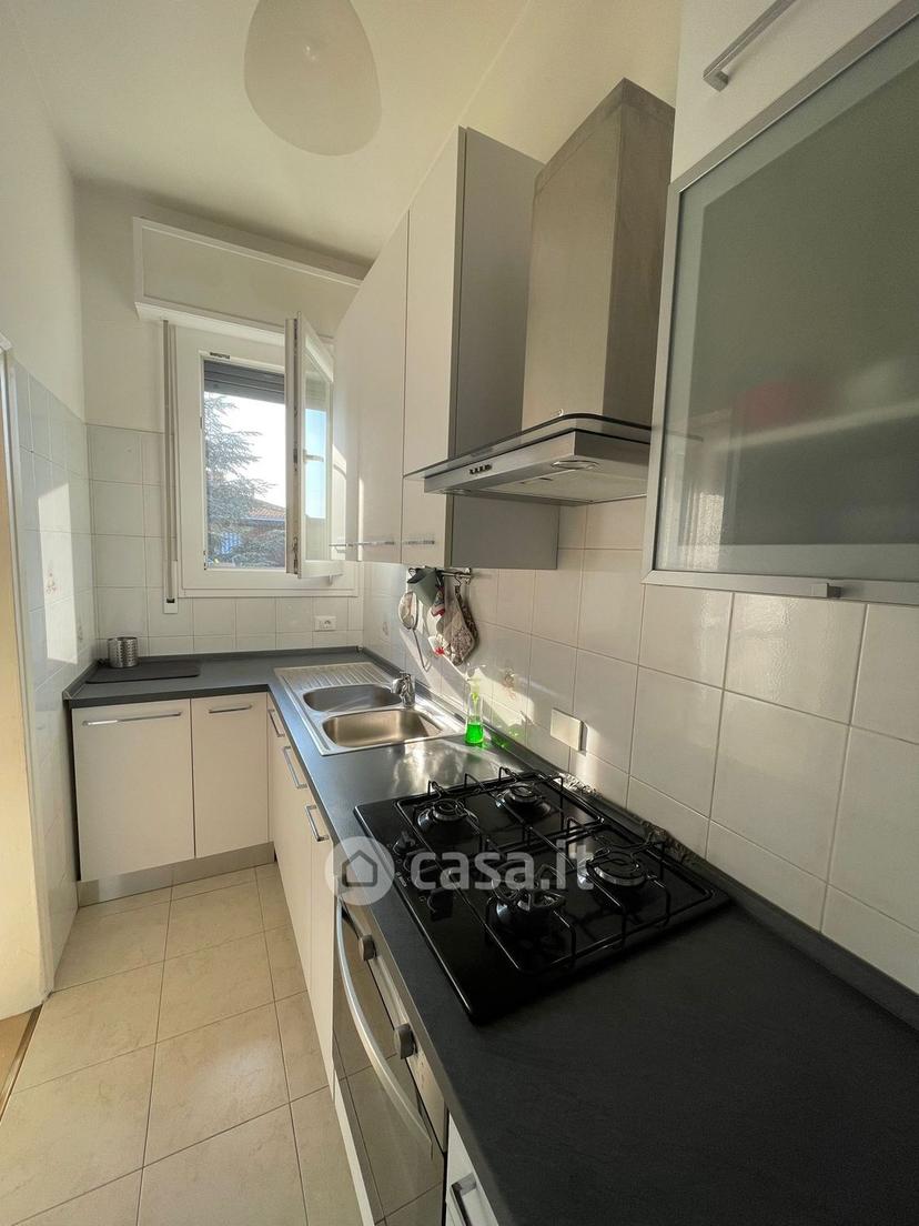 Trilocale in della Resistenza 7 — foto 10 di 13
