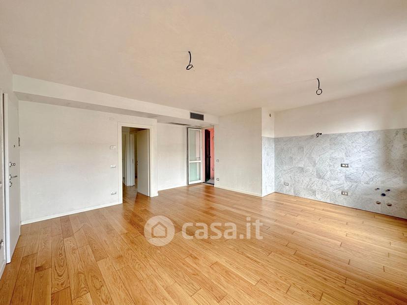 Trilocale in Via Brigate Partigiane 5 — foto 3 di 21