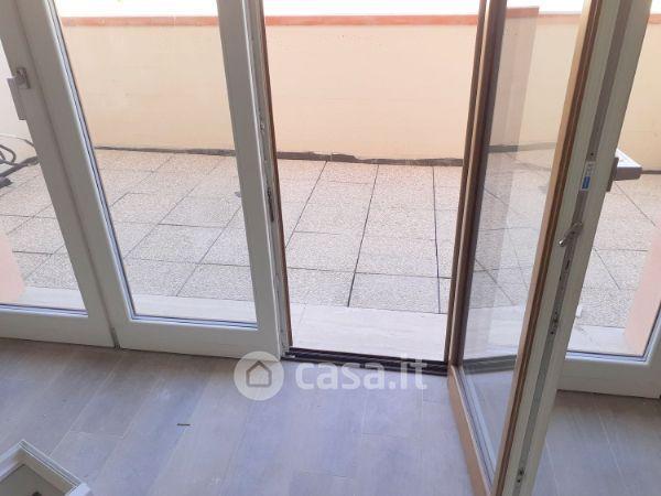 Trilocale in Via della Libertà — foto 5 di 27
