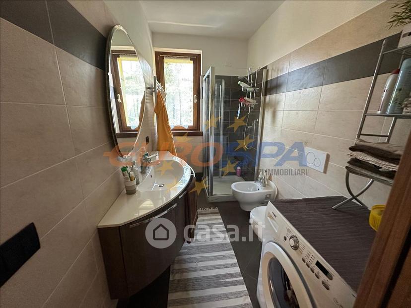 Villa in Via Monte Cervino 69 — foto 3 di 26