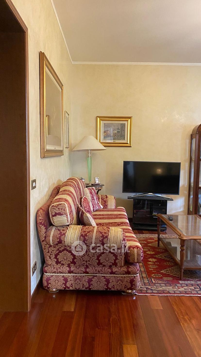 Villa in Via Luigi Antonini Zambelli — foto 27 di 40