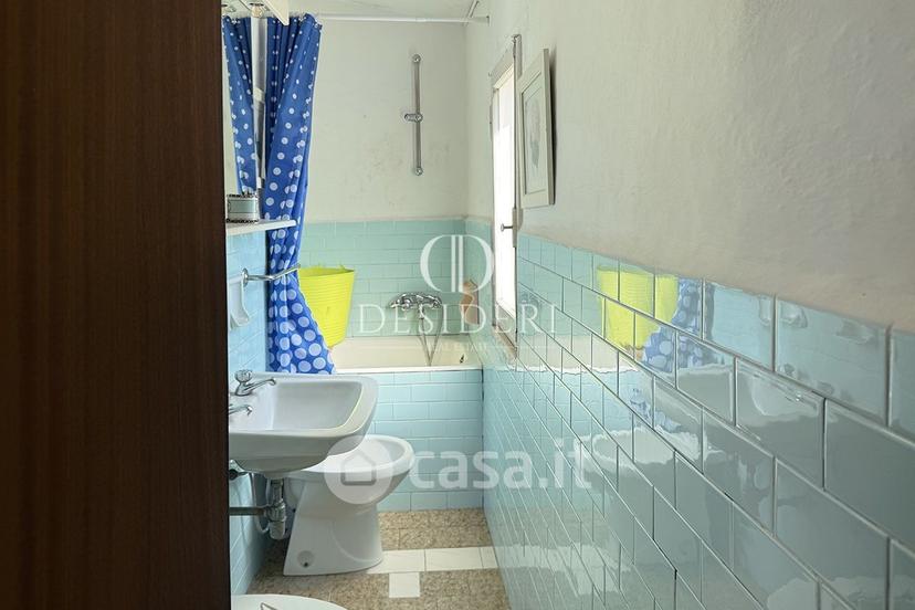 Quadrilocale in Via Fratelli Cervi 1 — foto 13 di 13