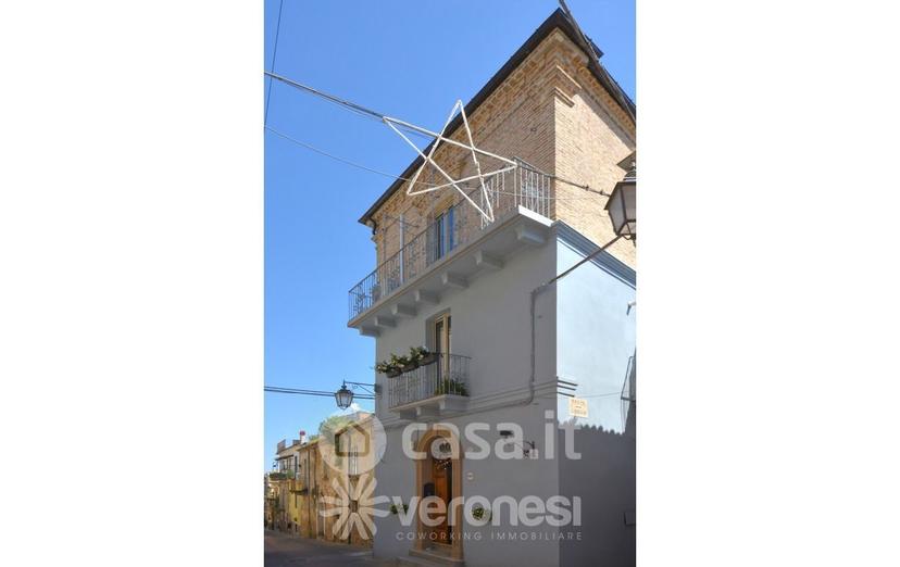 Bilocale in Via Giuseppe Garibaldi 86 — foto 4 di 17