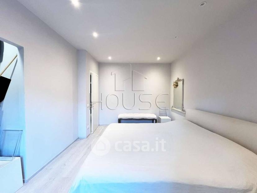 Quadrilocale in Via del Campo della Fiera — foto 8 di 33