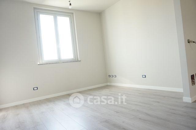 Trilocale in Via Gioacchino Rossini — foto 38 di 47