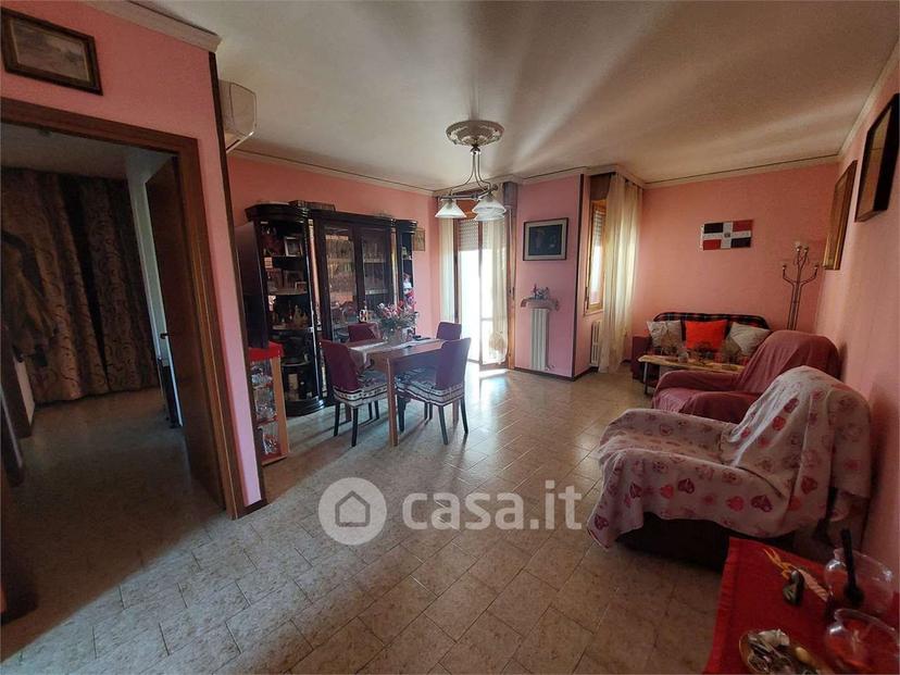 Quadrilocale in Via Firenze — foto 16 di 31