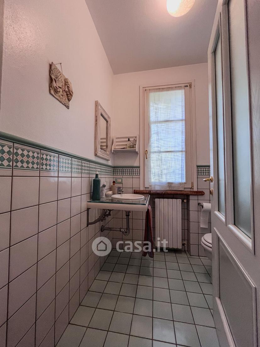 Villa in Via Goito — foto 36 di 42