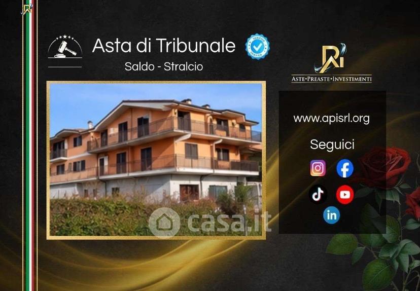 Trilocale in Via Napoli 175 — foto 14 di 31
