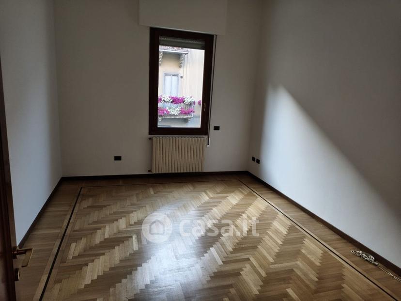 Quadrilocale in Via Beato Luca Belludi — foto 14 di 29