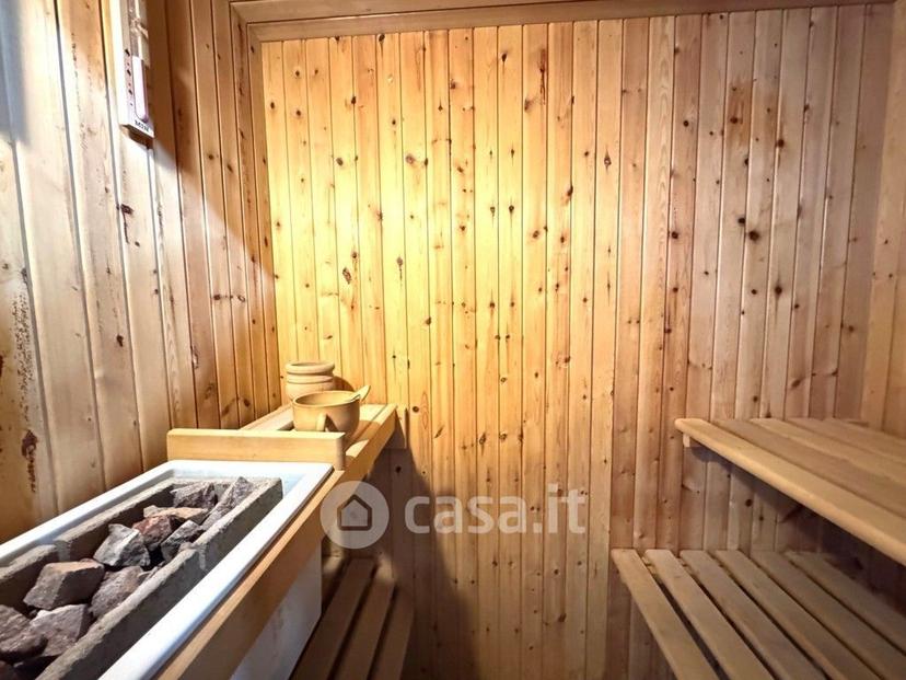Villa in Via Giacomo Puccini 3 — foto 8 di 50