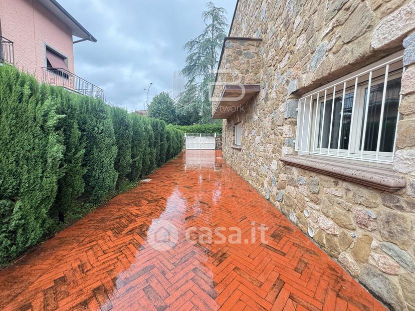 Villa in Via Ferdinando Magellano — foto 10 di 49