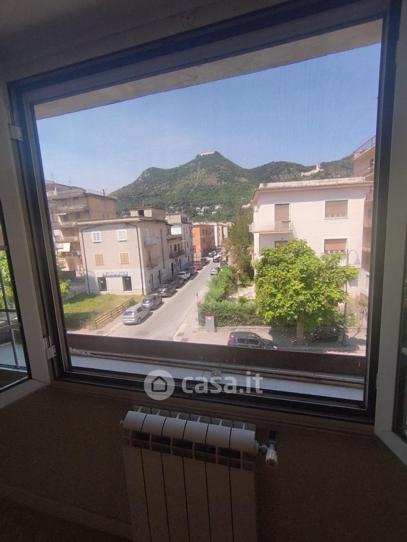 Stanza in Via degli Eroi 50 — foto 2 di 35