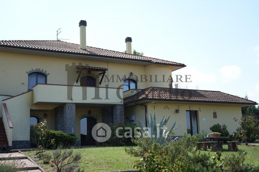 Villa in Via Vitellino — foto 5 di 42