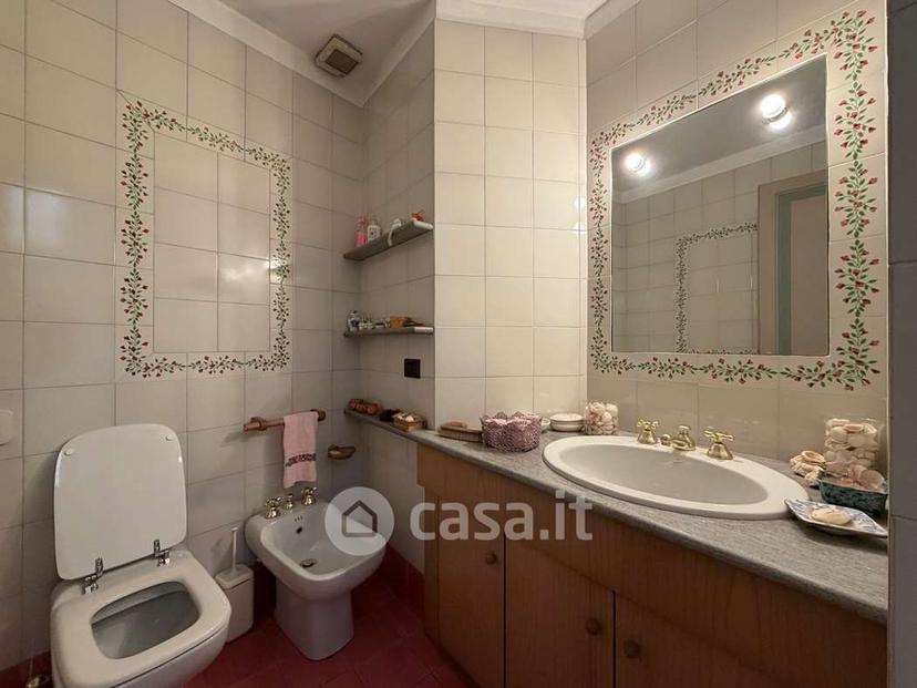 Appartamento in Via XX Settembre 23 — foto 40 di 50