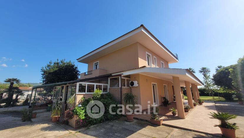 Villa in Strada Comunale Ciaramiti Brattirò — foto 18 di 20