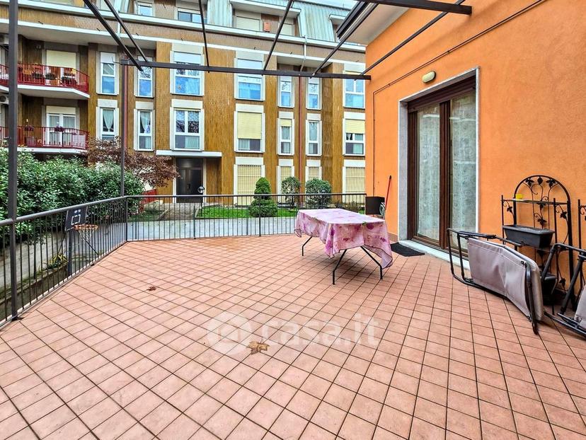 Villa in Viale Ugo Foscolo 46 — foto 41 di 70