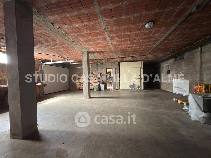 Quadrilocale in Via Madonna dei Campi — foto 37 di 46