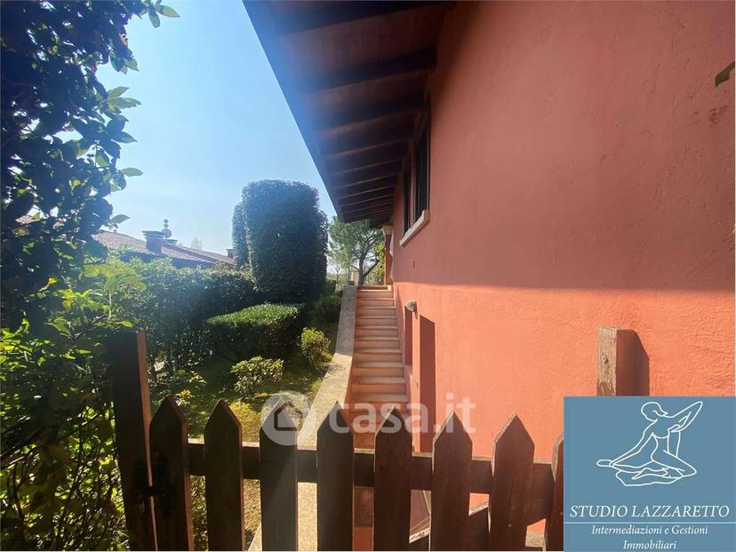 Villa in Via 10 Giornate 148 — foto 13 di 34