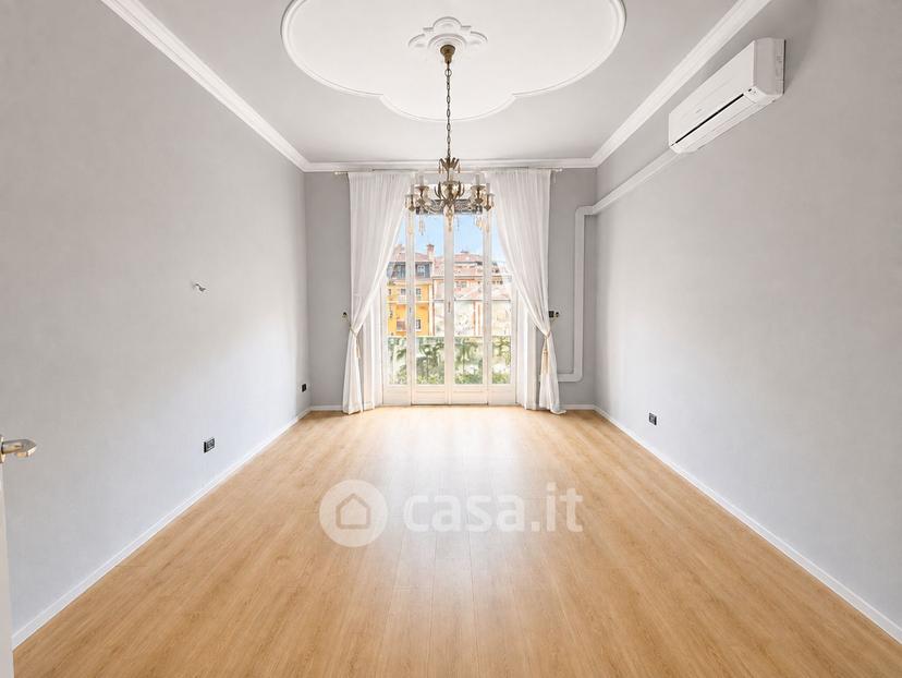 Bilocale in Viale Regina Giovanna 38 — foto 14 di 23