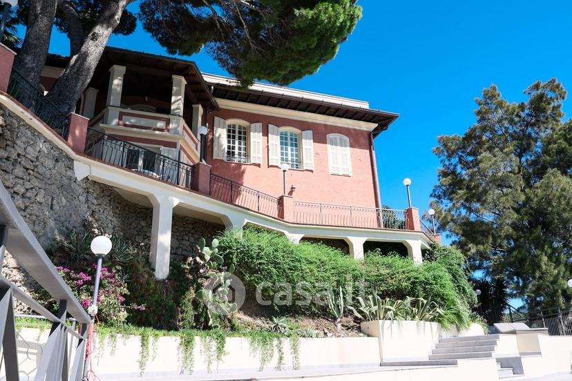 Villa in Roma 10 — foto 77 di 89