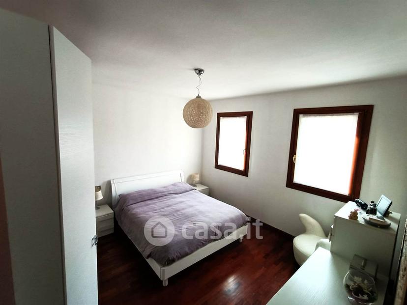 Appartamento in Via Aldo Moro — foto 32 di 34